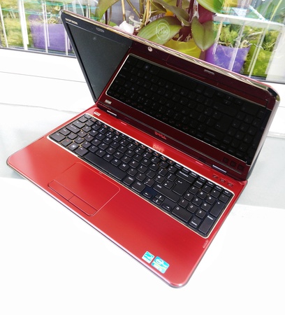 ŚWIETNY Laptop DELL /Intel® Core™ i3/ Kamera/ Filmy/ Internet/ WARTO (5)