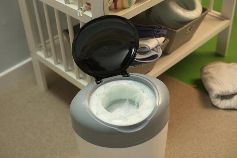 Zestaw wkładów do kosza Tommee Tippee Sangenic Simplee 6 szt. 3750 (5)