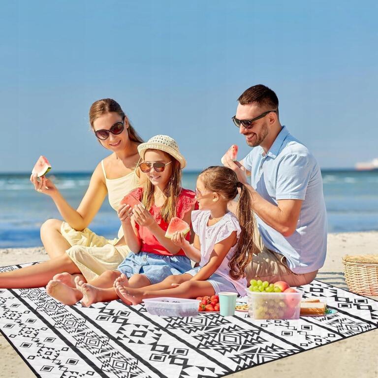 Świetny WODOSZCZELNY KOC PIKNIKOWY PLAŻOWY OGRODOWY 200 x 200 cm WARTO 2179 (9)