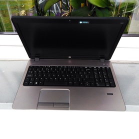 ŚWIETNY Laptop HP PROBOOK 450 /Intel® Core™ i5/ SSD/ Kamera/ OKAZJA