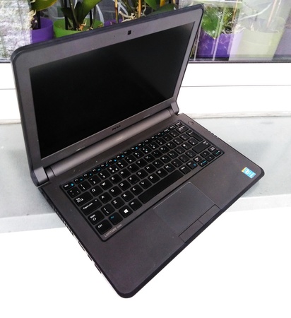 ŚWIETNY Laptop Dell /Intel® Core™ i3/ Kamera/ Internet/ OKAZJA/ ZOBACZ (3)