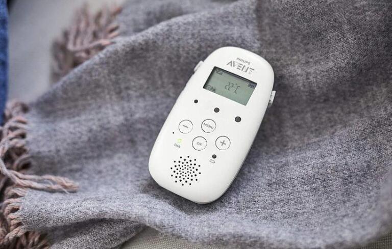 Niania elektroniczna Philips Avent Zapewnij BEZPIECZEŃSTWO dziecku 9049U (5)