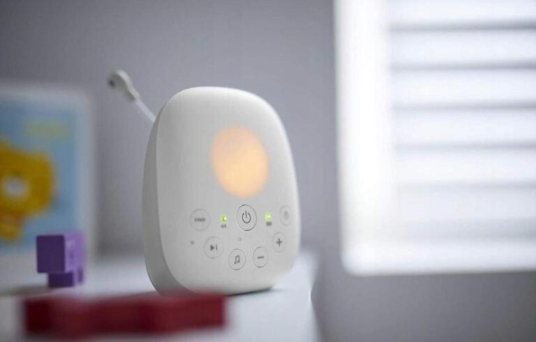 Niania elektroniczna Philips Avent Zapewnij BEZPIECZEŃSTWO dziecku 9049U (6)