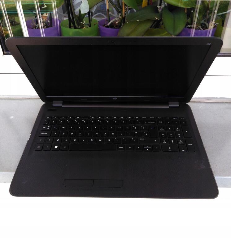 MOCNY Laptop HP /i3/ Kamera/ Filmy/ Internet/ ZOBACZ WARTO