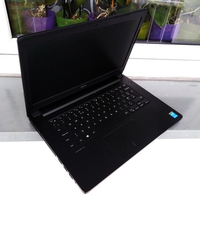 IDEALNY Laptop DELL /Intel® Core™ i3/ Kamera/ Filmy/ Internet/ OKAZJA (3)