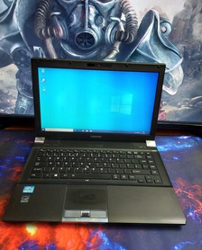 MOCNY Laptop TOSHIBA R940 /Intel® Core™ i5 4x3,3GHz/ 256-SSD/ 8GB-Ram