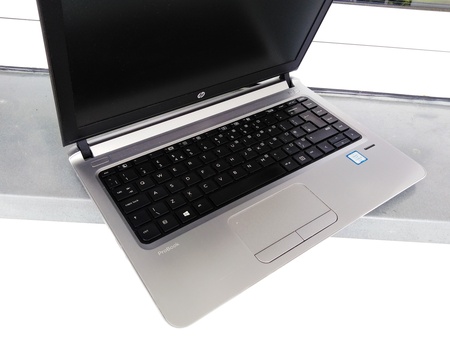 Dla WYMAGAJĄCYCH Laptop HP PROBOOK 430 /Intel® Core™ i5/ SSD/ 8GB-Ram (5)