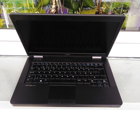 SUPER WYDAJNY Laptop DELL E5440 /Intel® Core™ i5/ SSD/ 8GB-Ram/ TANIO (1)
